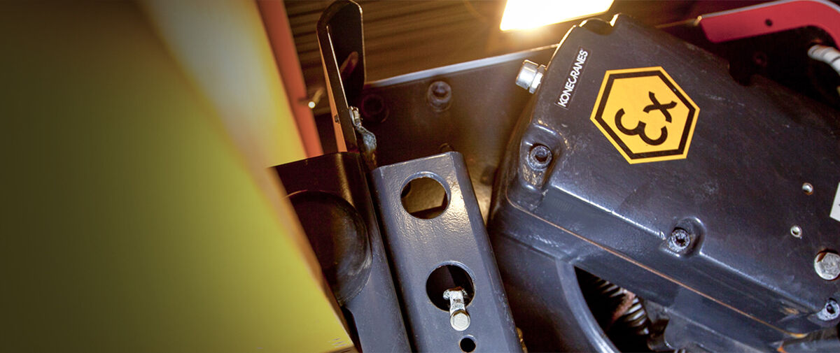 Konecranes CXT crane for hazardous environments